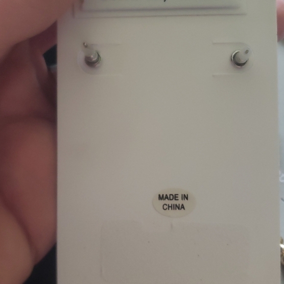 NEW! JESSICA MCCLINTOCK Rhinestone Earrings Jewelry. - Picture 6 of 6